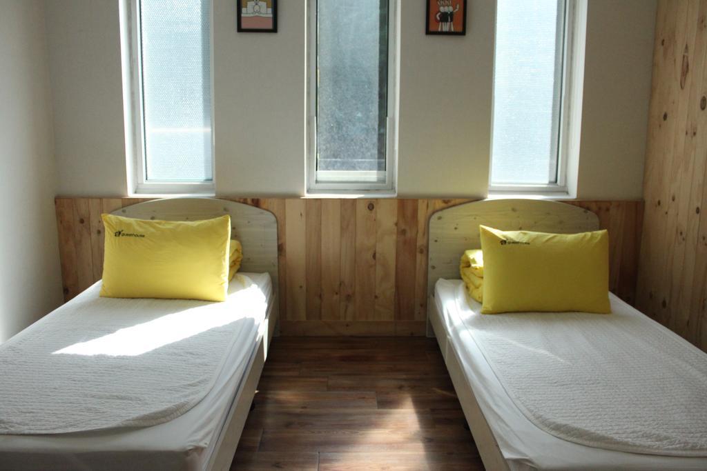 24 Guesthouse Namsan Garden سيول المظهر الخارجي الصورة