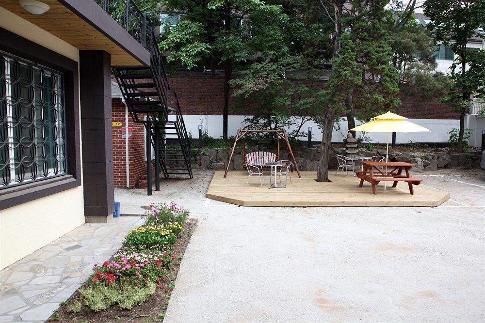 24 Guesthouse Namsan Garden سيول المظهر الخارجي الصورة