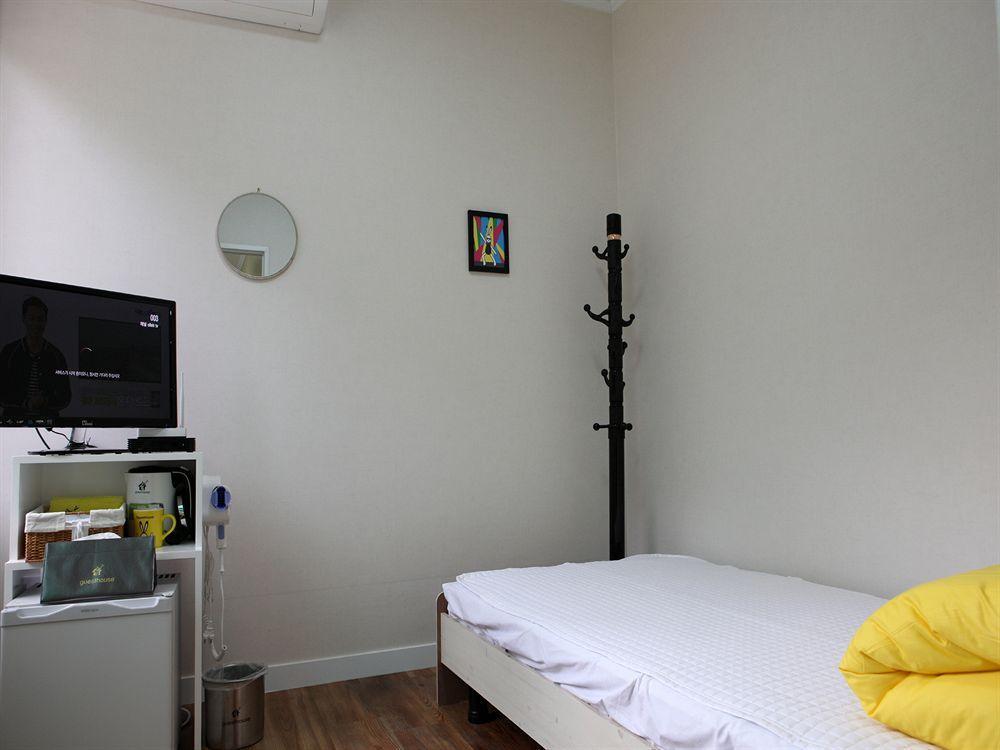 24 Guesthouse Namsan Garden سيول المظهر الخارجي الصورة