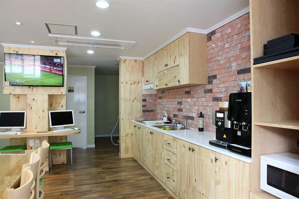 24 Guesthouse Namsan Garden سيول المظهر الخارجي الصورة