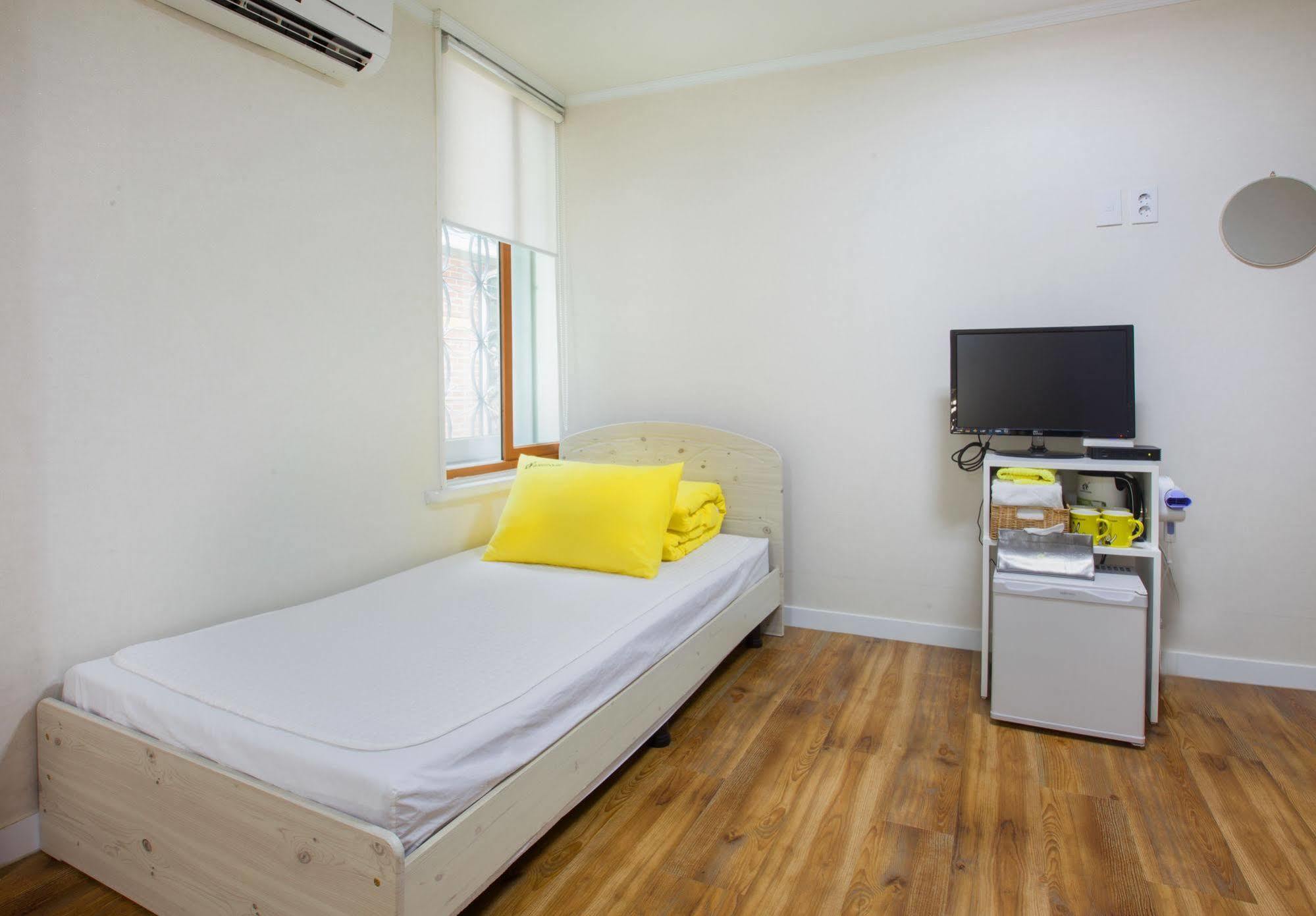 24 Guesthouse Namsan Garden سيول المظهر الخارجي الصورة